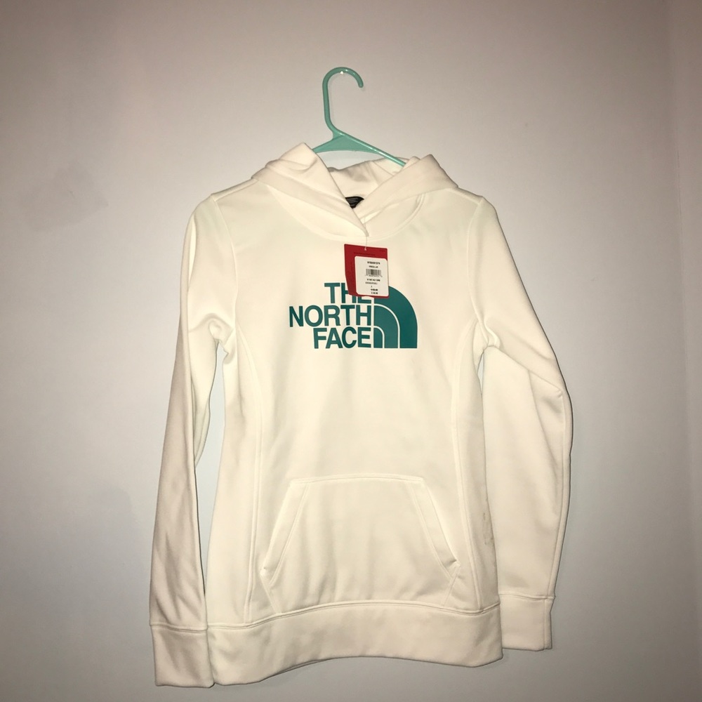 Brand new northface hoodie